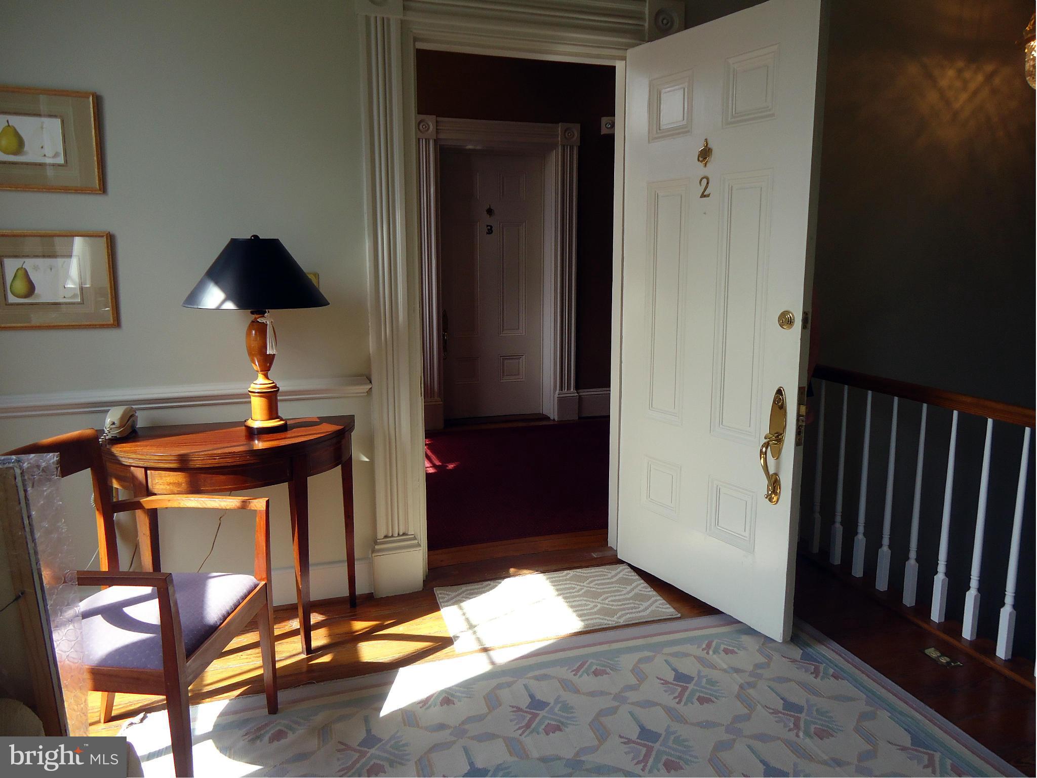 603 Queen Street, Unit 2 Alexandria, VA 22314 - Photo 3 of 29 Entrance