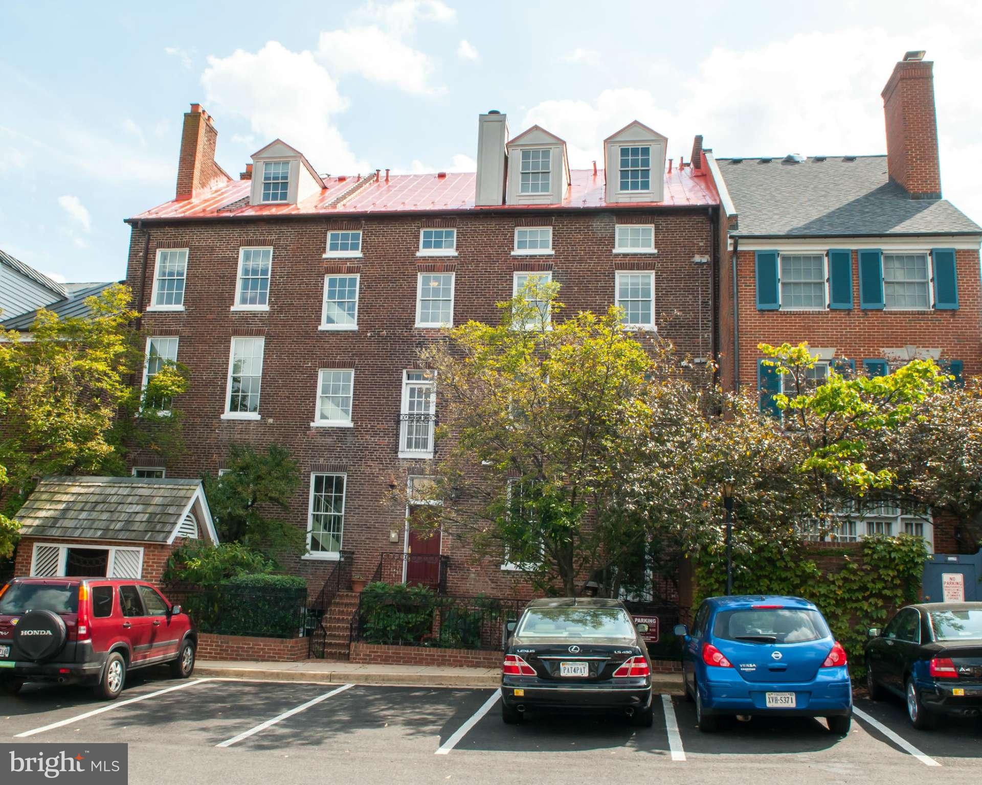 603 Queen Street, Unit 2 Alexandria, VA 22314 - Photo 22 of 29 Parking Spaces