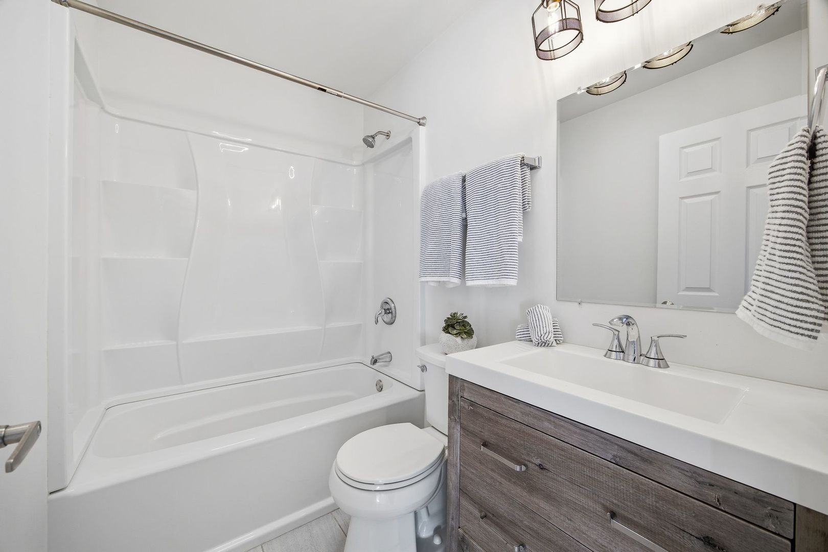 140 Enclave Circle, Unit C Bolingbrook, IL 60440 - Photo 13 of 18