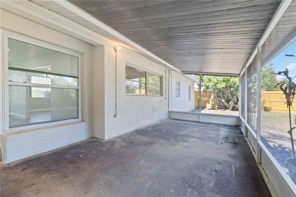 5337 60th Street North Kenneth City, FL 33709 - Photo 23 of 29