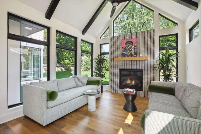 $2,600,000 | Xxxx (lot 2-block 3) Xxxx (lot 2-block 3) Halstead Avenue, Minnetrista, MN 55364