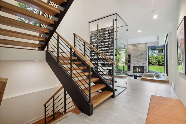 $2,600,000 | Xxxx (lot 2-block 3) Xxxx (lot 2-block 3) Halstead Avenue, Minnetrista, MN 55364