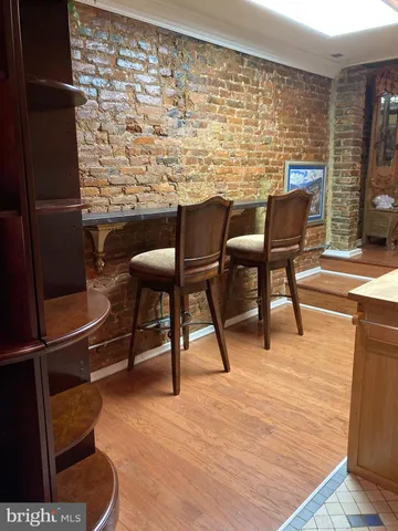 $2,000 | 433 West Girard Avenue, Unit 2, Philadelphia, PA 19123