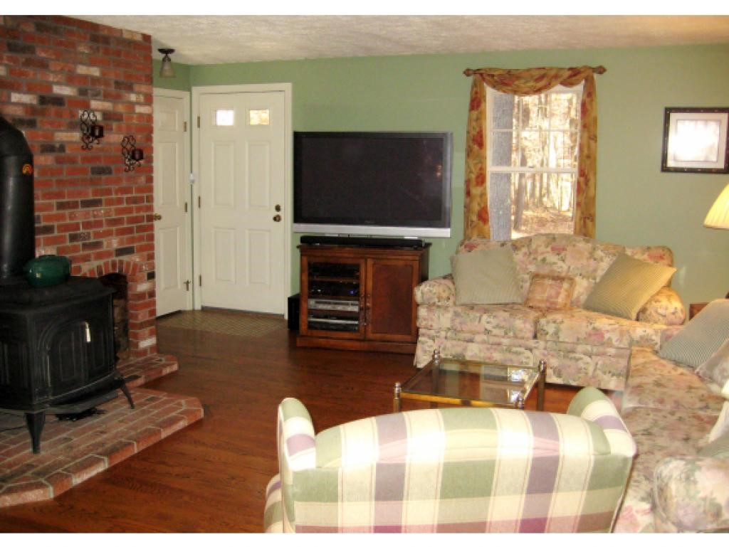 85 Hills Road Auburn, NH 03032 - Photo 4 of 16