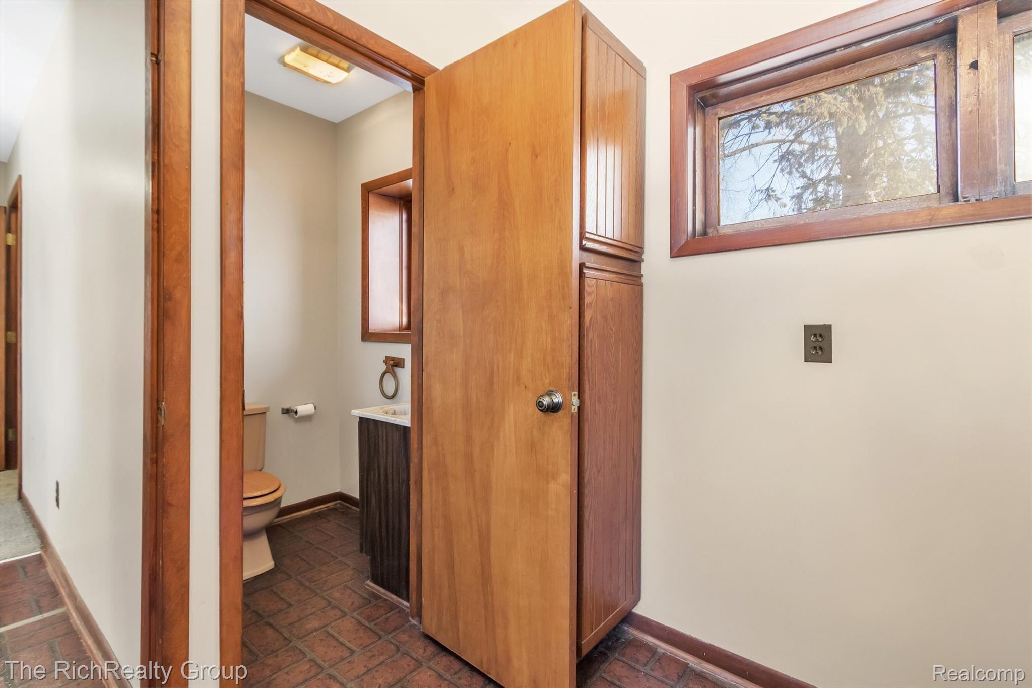 1334 South Lotz Road Canton, MI 48188 - Photo 21 of 35 26-1134 S Lotz Rd-Windowstill Real Estate Photography-26.jpg