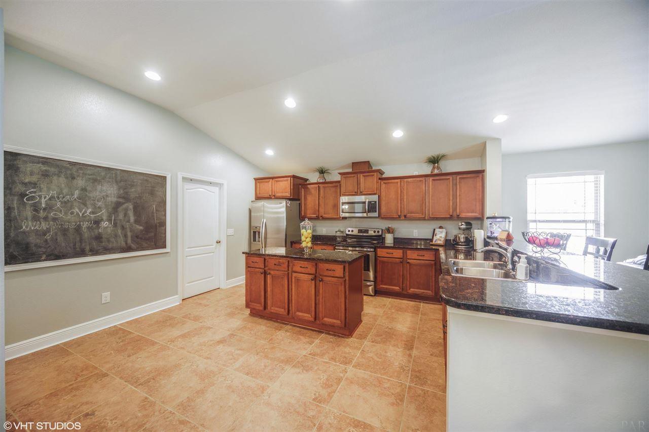 6129 Stonechase Boulevard Pace, FL 32571 - Photo 9 of 32