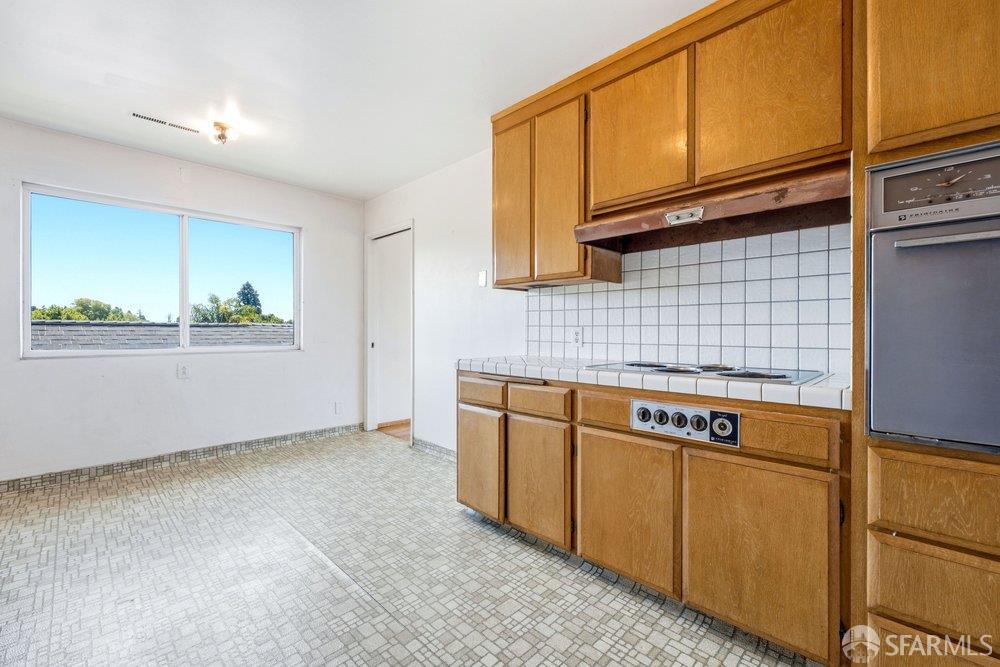 3210 Kansas Street Oakland, CA 94602 - Photo 17 of 63