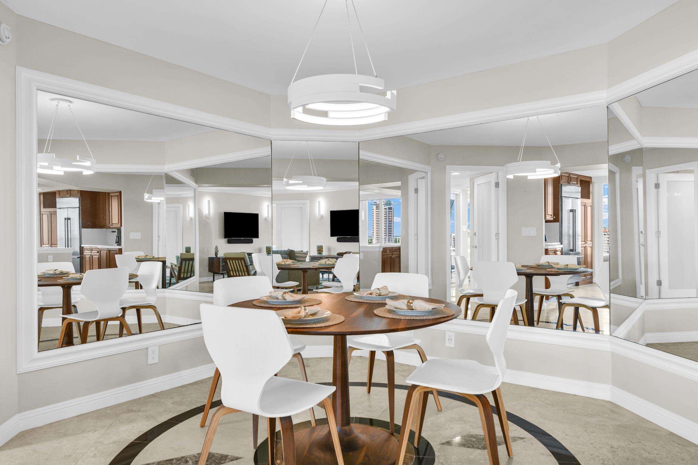 500 South Ocean Boulevard, Unit 1009 Boca Raton, FL 33432 - Photo 10 of 57 Dinning Room