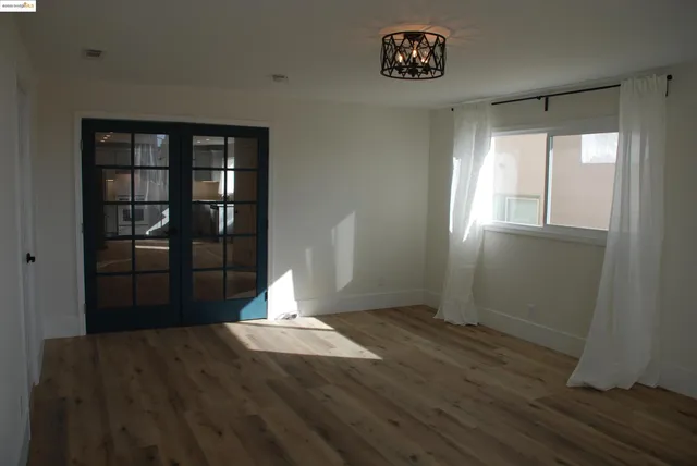 $3,500 | 838 Vermont Street, Oakland, CA 94610