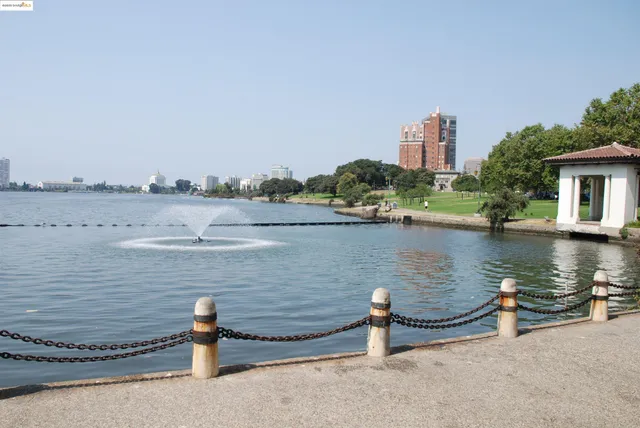 $3,500 | 838 Vermont Street, Oakland, CA 94610