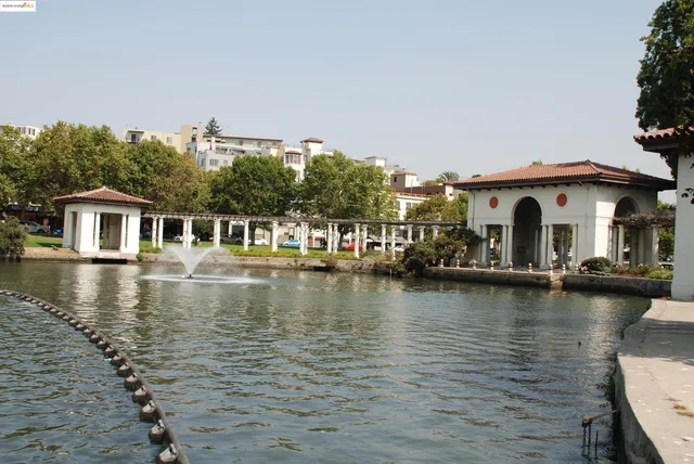 $3,500 | 838 Vermont Street, Oakland, CA 94610