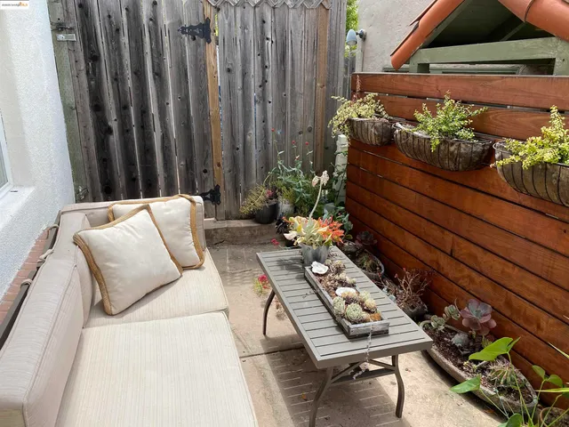 $3,500 | 838 Vermont Street, Oakland, CA 94610