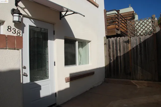 $3,500 | 838 Vermont Street, Oakland, CA 94610
