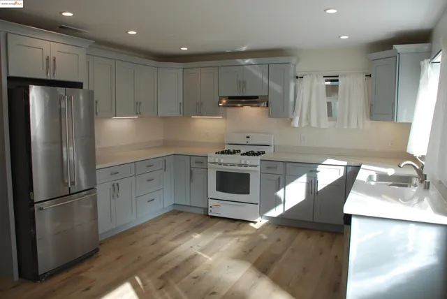 $3,500 | 838 Vermont Street, Oakland, CA 94610