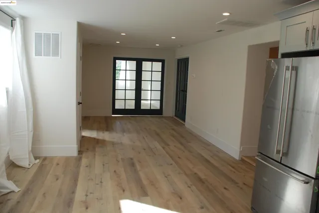 $3,500 | 838 Vermont Street, Oakland, CA 94610