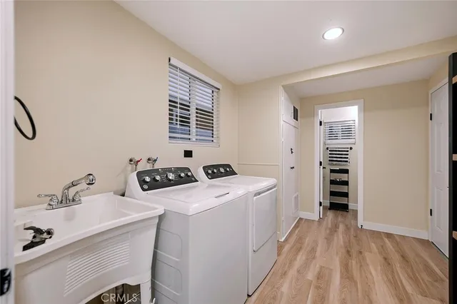 $938,888 | 6250 Coldwater Canyon Avenue, North Hollywood, CA 91606