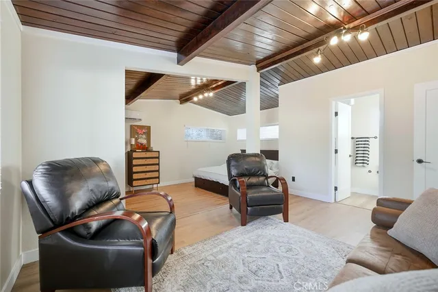 $938,888 | 6250 Coldwater Canyon Avenue, North Hollywood, CA 91606