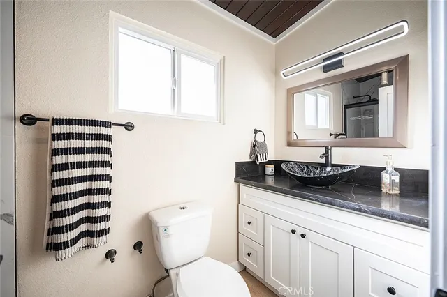 $938,888 | 6250 Coldwater Canyon Avenue, North Hollywood, CA 91606