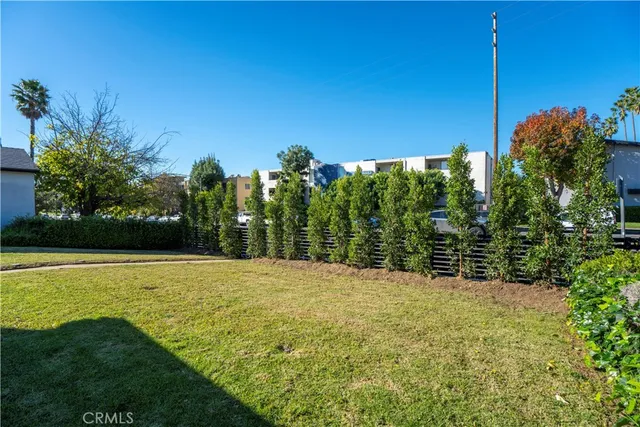 $938,888 | 6250 Coldwater Canyon Avenue, North Hollywood, CA 91606