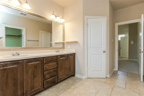 $3,450 | 2013 Garden Park Court, Unit 2013, Richardson, TX 75080