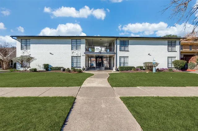 $899 | 5317 Junius Street, Unit 102, Dallas, TX 75214