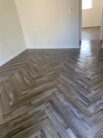 $999 | 5317 Junius Street, Unit 102, Dallas, TX 75214