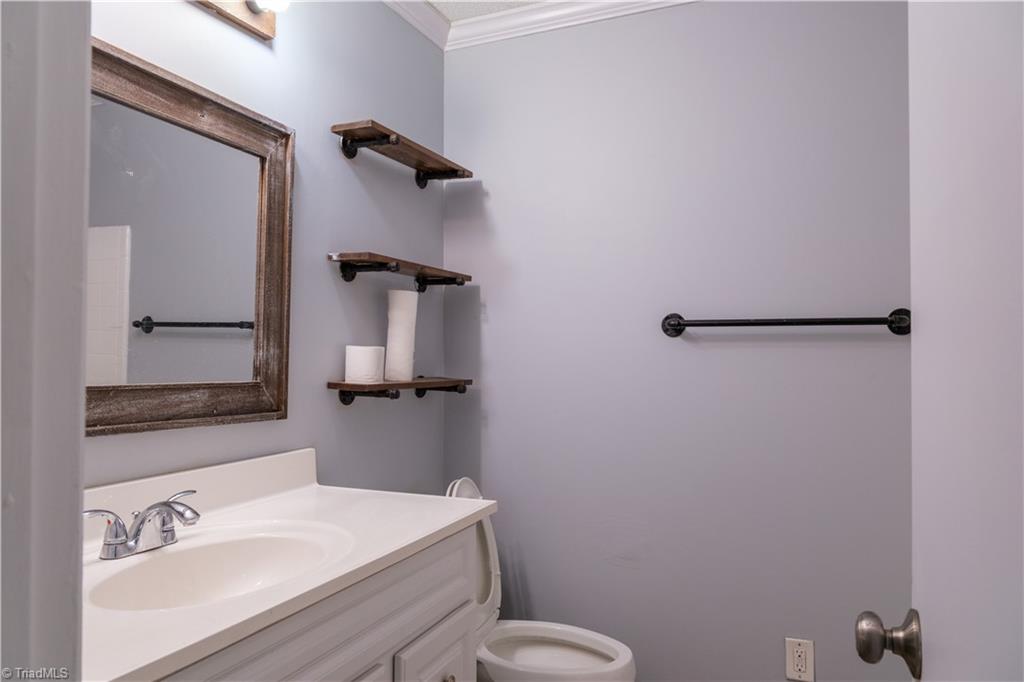 3706 Westfield Street High Point, NC 27265 - Photo 10 of 22