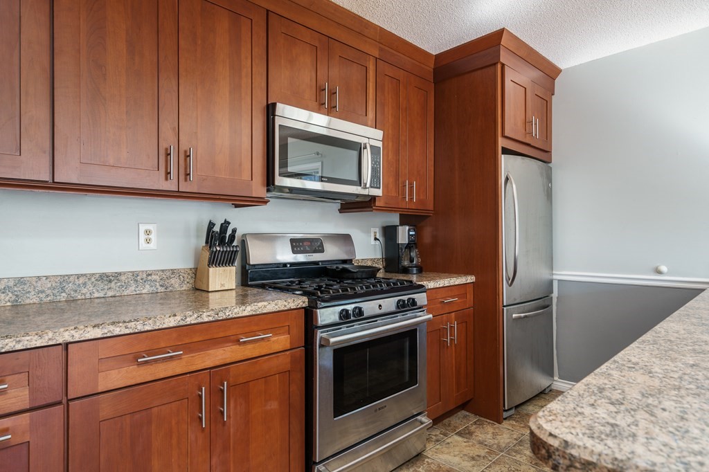 104 Johnson Road, Unit 1202 Chicopee, MA 01022 - Photo 9 of 30