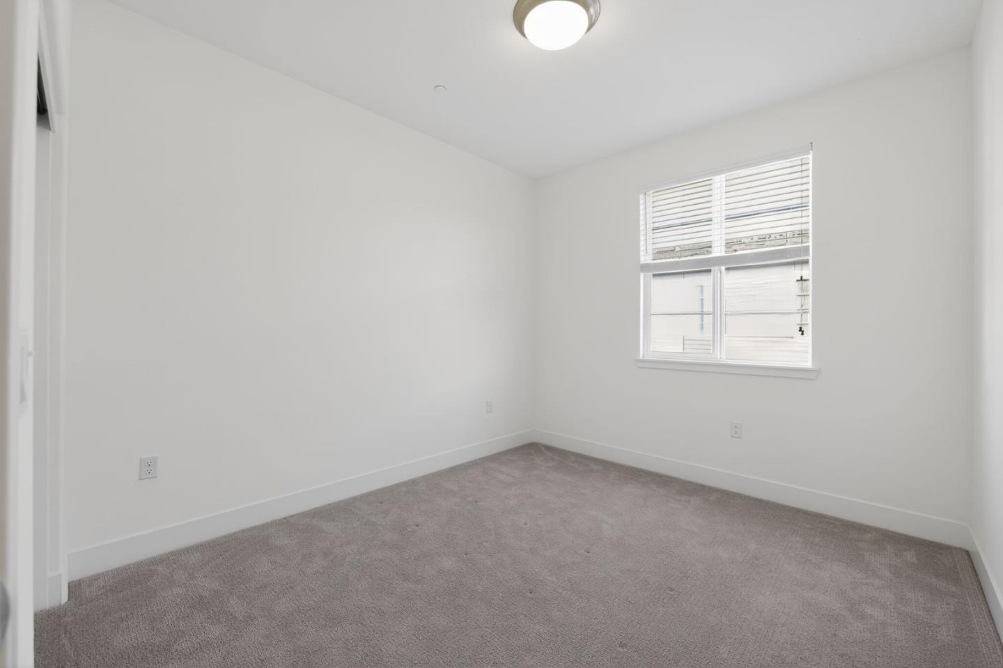 392 Line Street Hayward, CA 94544 - Photo 12 of 35