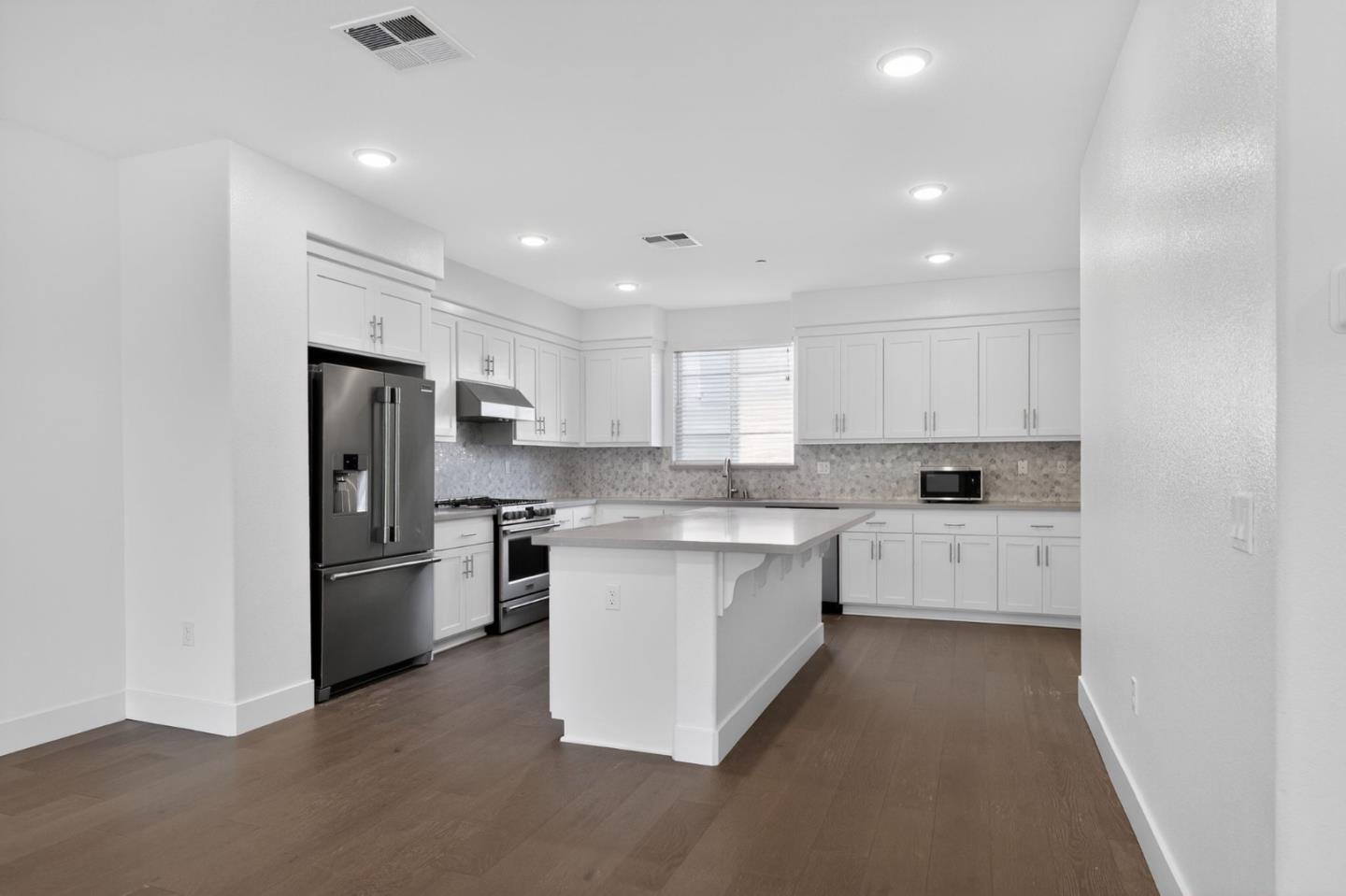 392 Line Street Hayward, CA 94544 - Photo 24 of 35