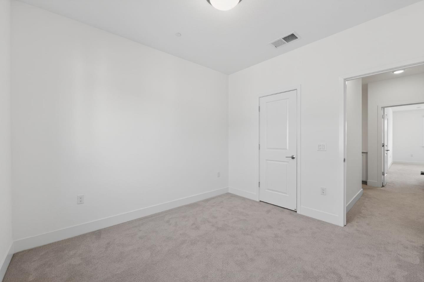 392 Line Street Hayward, CA 94544 - Photo 27 of 35