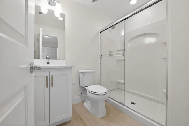 $4,500 | Line Street, Hayward, CA 94544