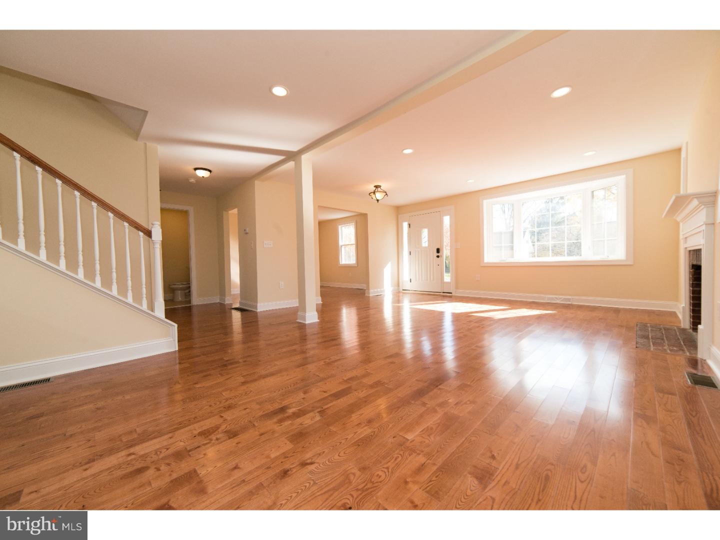 424 Colfax Road Havertown, PA 19083 - Photo 6 of 17