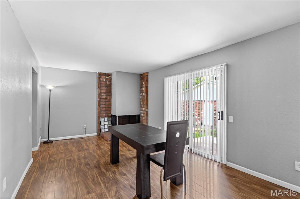 1732 Del Rosa Way St. Louis, MO 63138 - Photo 8 of 20
