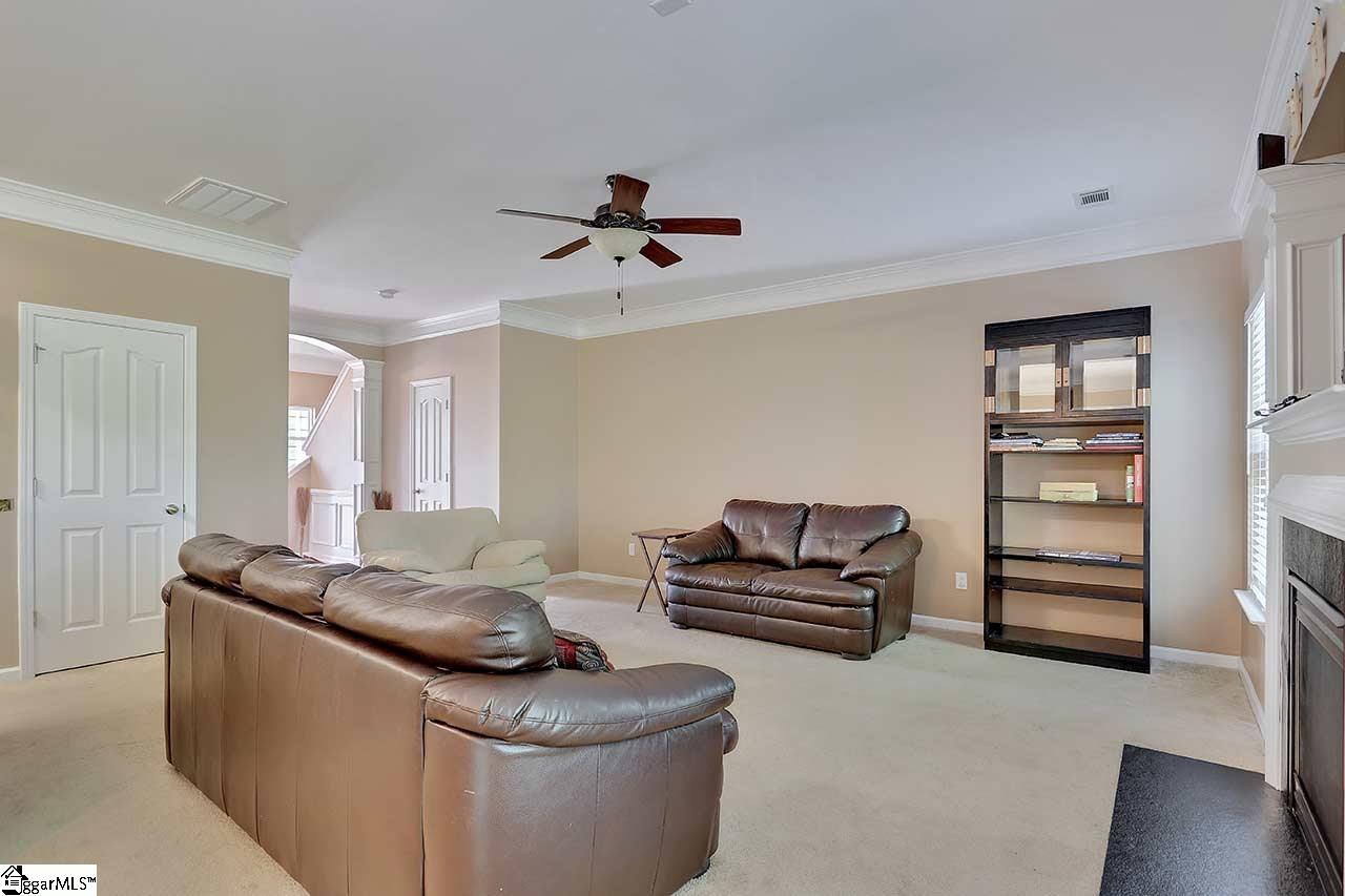 23 Stream Crossing Way Greer, SC 29650 - Photo 10 of 34 Gallery Image 10
