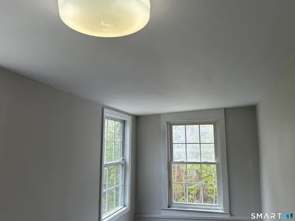 $1,550 | 17 Broad Street, Middletown, CT 06457