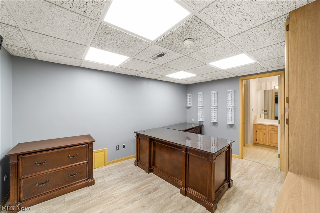 5761 Som Center Road, Unit 11 Solon, OH 44139 - Photo 26 of 35 Gallery Image 26