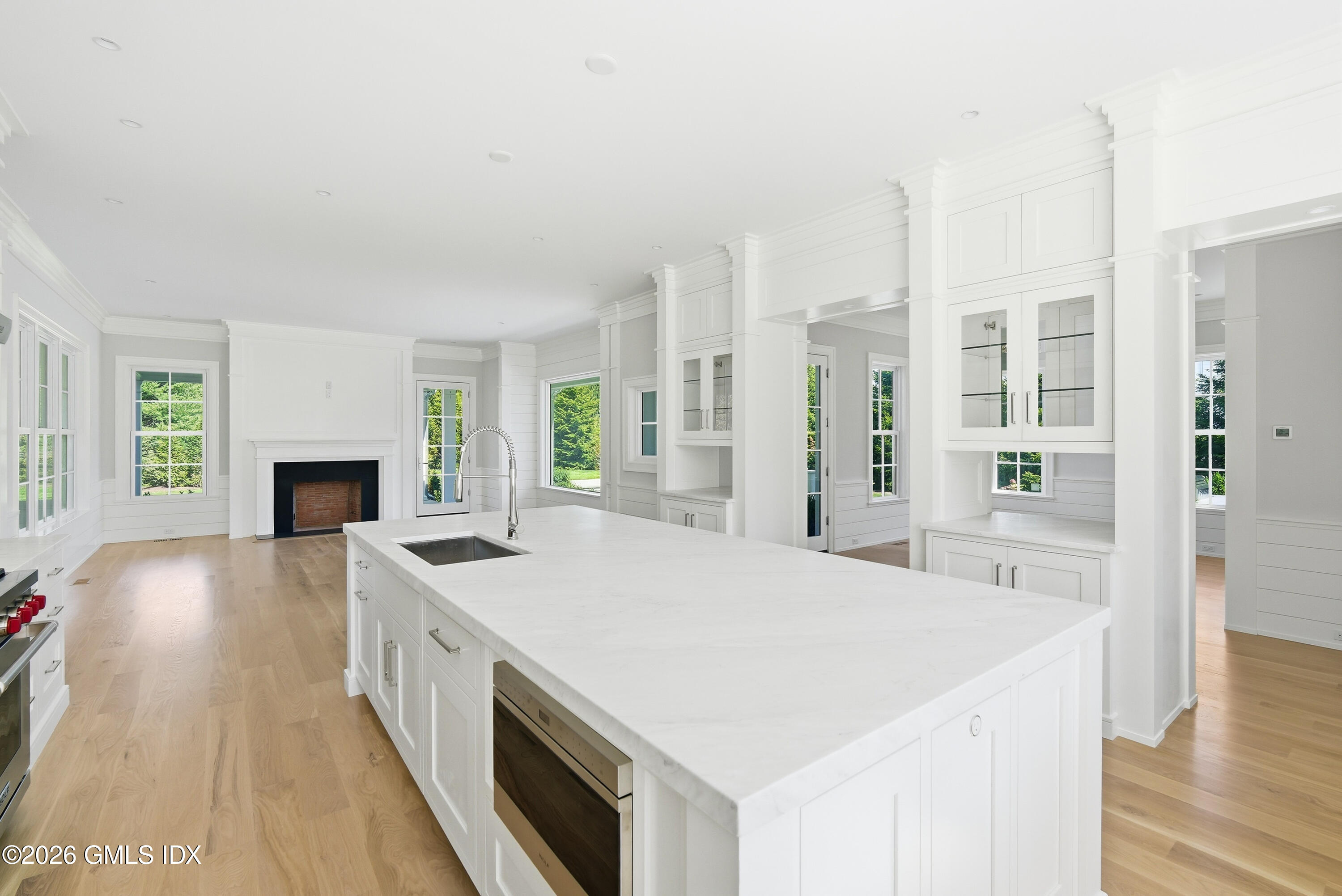133 Doubling Road Greenwich, CT 06830 - Photo 8 of 26 133 Doubling-14