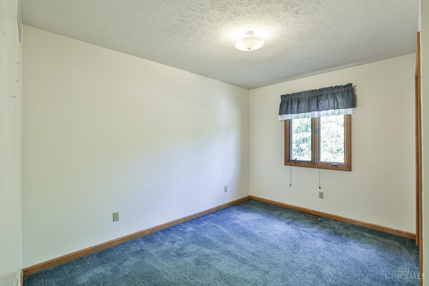 7399 Princeton Road Middletown, OH 45044 - Photo 22 of 43