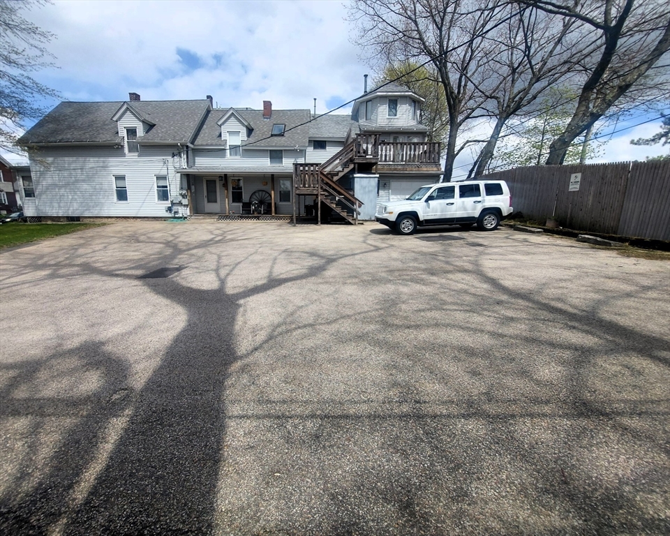 6 Buffum Street Worcester, MA 01603 - Photo 3 of 10