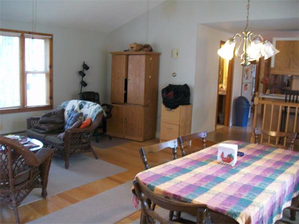 6 Pine Valley Road Northampton, MA 01062 - Photo 23 of 30 a dining room with furniture and window