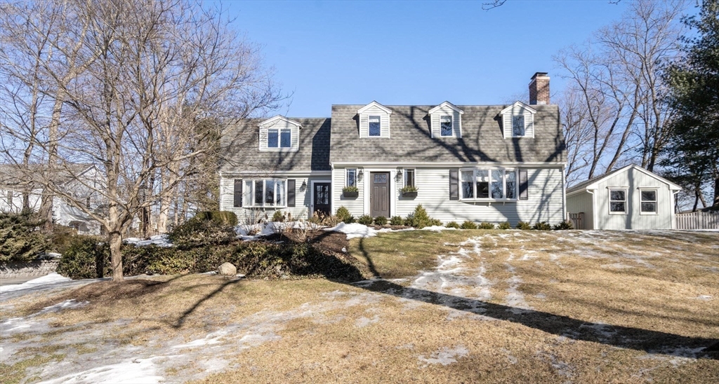 4 Stevens Road Wellesley, MA 02482 - Photo 2 of 39 a view of a white house with a large tree s