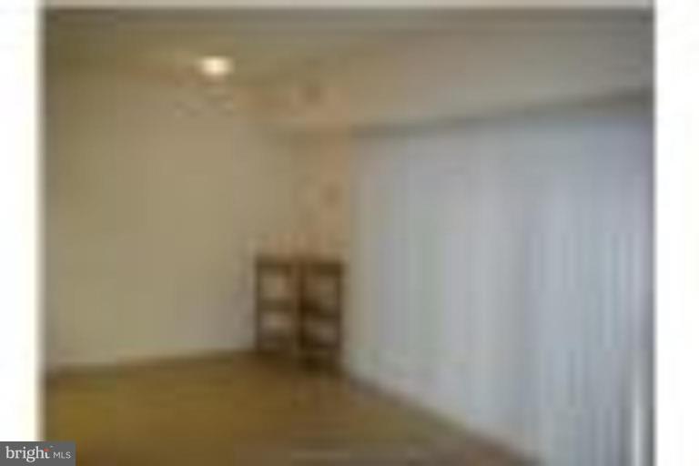 11619 Stoneview Square, Unit 74/1B Reston, VA 20191 - Photo 2 of 5 a view of a small space