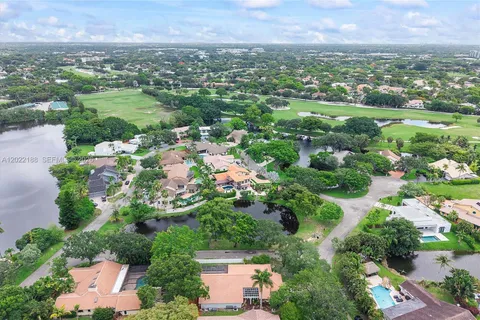 $899,000 | 1001 Southwest 93rd Avenue, Plantation, FL 33324