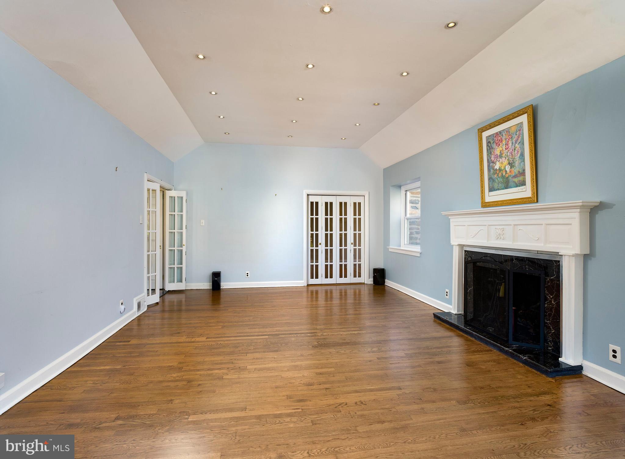 630 Lafayette Road Merion Station, PA 19066 - Photo 8 of 27 Living Room toward Dining Room