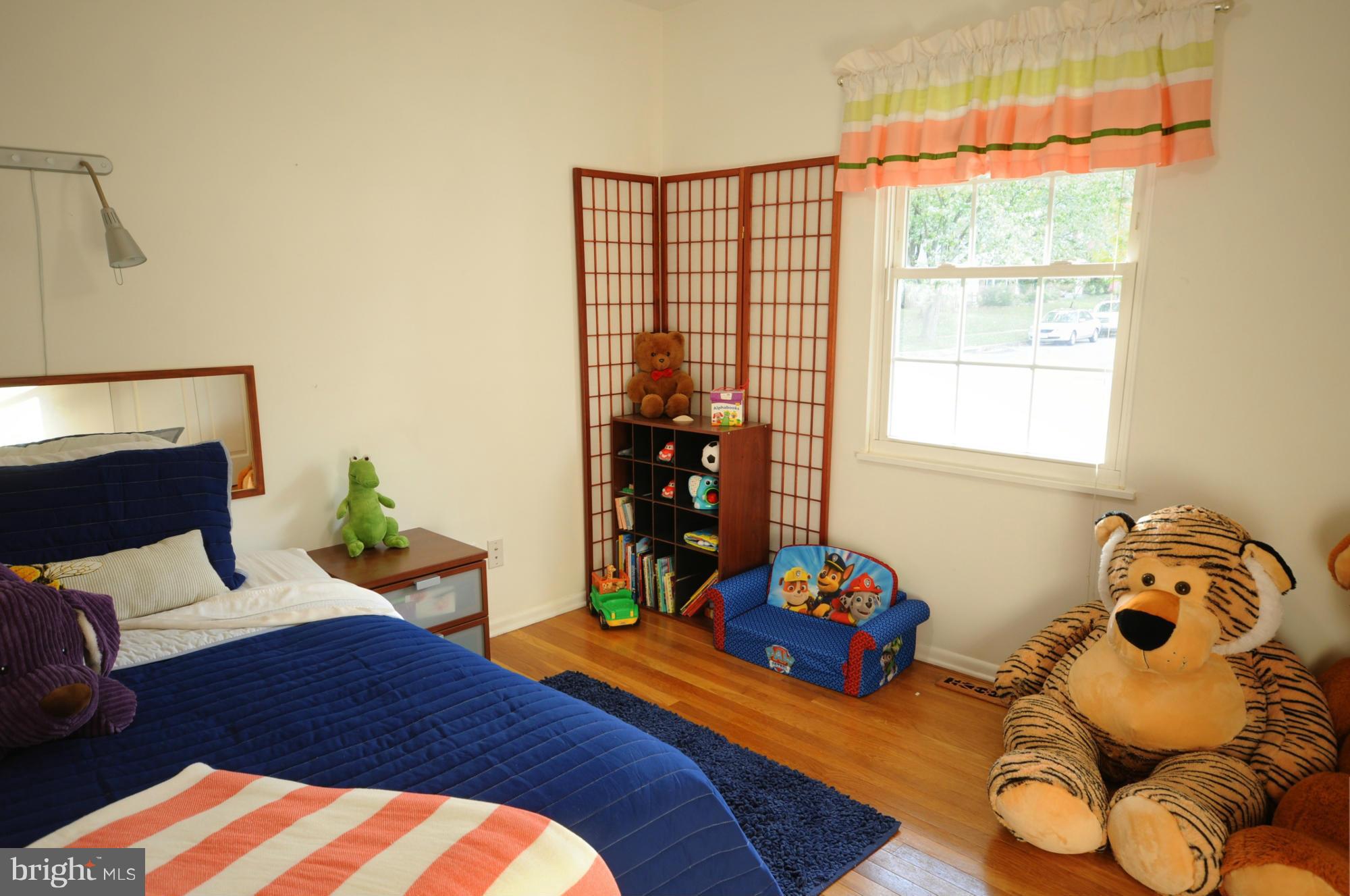 417 Bathurst Road Catonsville, MD 21228 - Photo 12 of 30 Bedroom