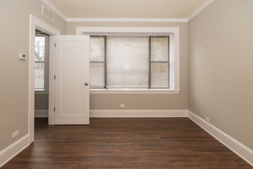 817 West Lakeside Place, Unit 306 Chicago, IL 60640 - Photo 11 of 17