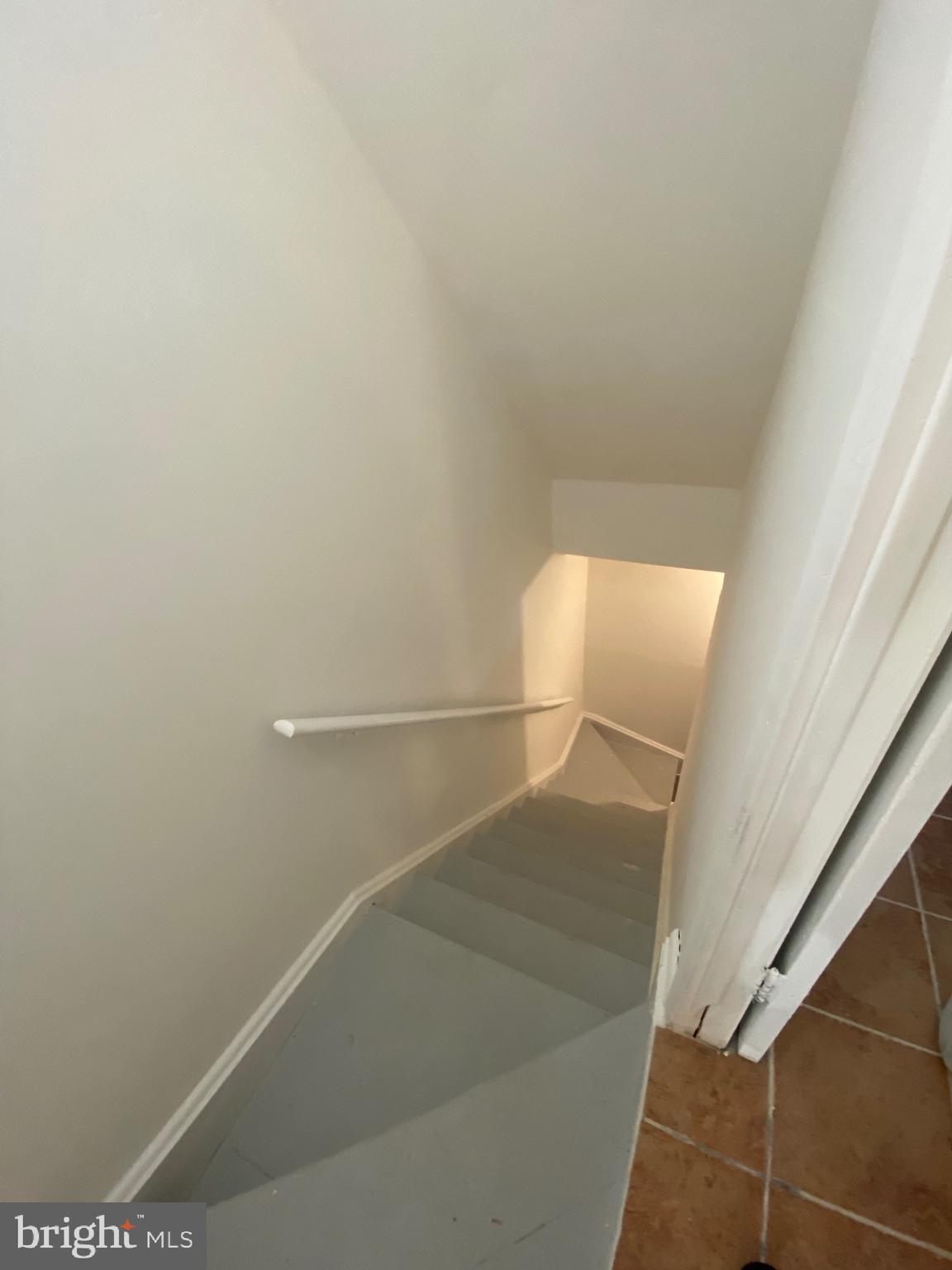 322 West Deer Park Road, Unit 2C Gaithersburg, MD 20877 - Photo 27 of 32 a bathroom with a shower
