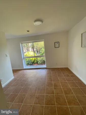$369,900 | 322 West Deer Park Road, Unit 2C, Gaithersburg, MD 20877