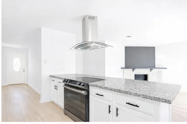 $1,894 | 4406 Kacee Drive, Houston, TX 77084